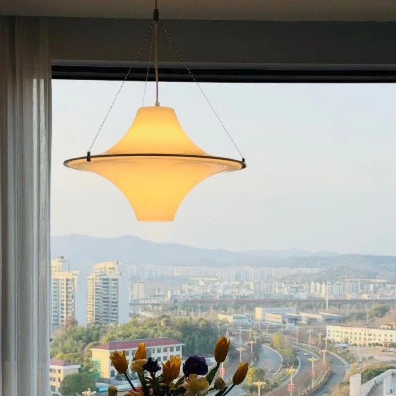 Seagull chandelier dining room light cream bedroom taijima flying saucer zhongshan light