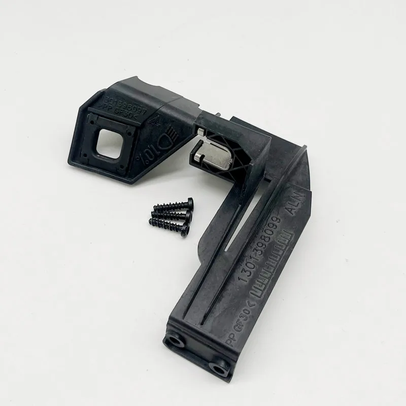 

Ремкомплект фары правой 8E0998122B для Audi A4 R8 RS4