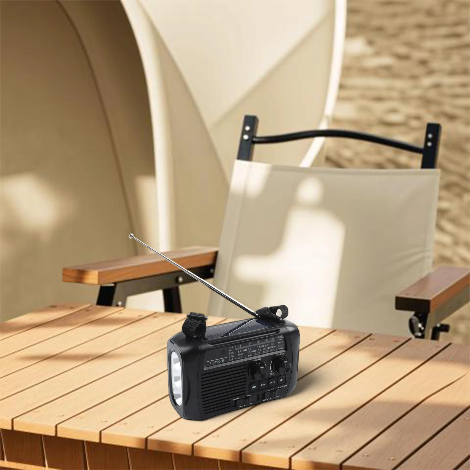 

Для приключений на свежем воздухе Портативное радио Активный отдых на свежем воздухе Случайная перезаряжаемая батарея Радио уличное радио