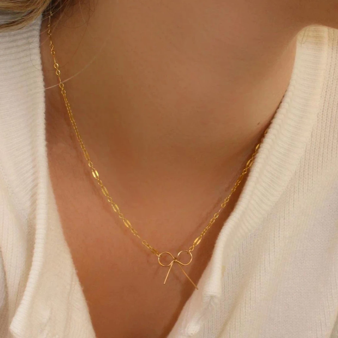 Bow Knot Necklace 14k Gold Filled Lip Chain Necklace Delicate Necklace Tarnish Resistant Jewelry Gifts for women