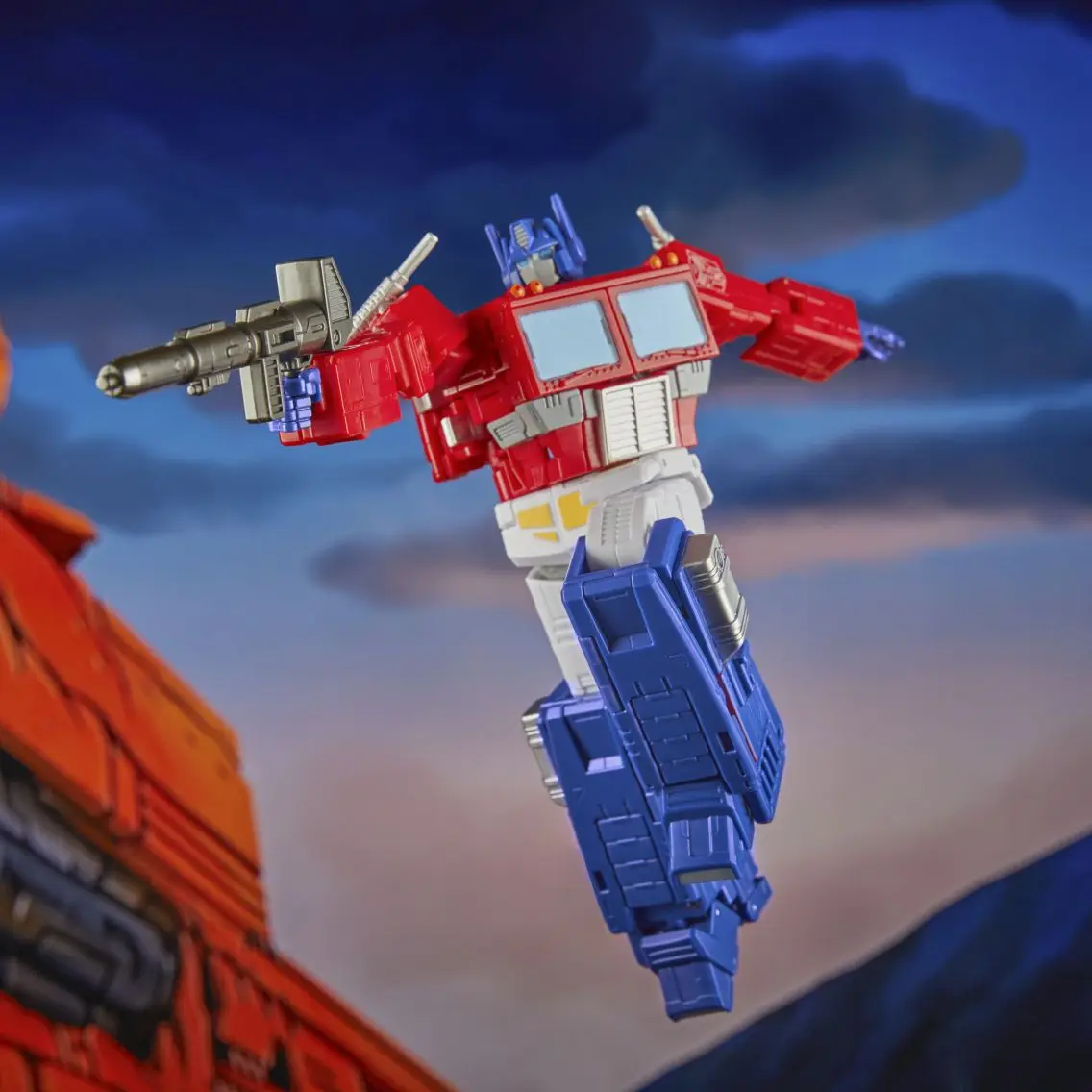 [Pre-order] serie di Studio dei trasformatori della galleria: classe di Commander i Transformers: il film 86-31 Optimus Prime anime gift