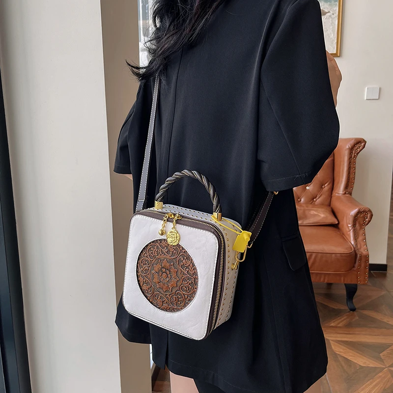 Women's Riveted Leather Handbag Luxury Designer Box Shoulder Bag Brand Ladies Crossbody Bag Casual Tote Messenger Bag