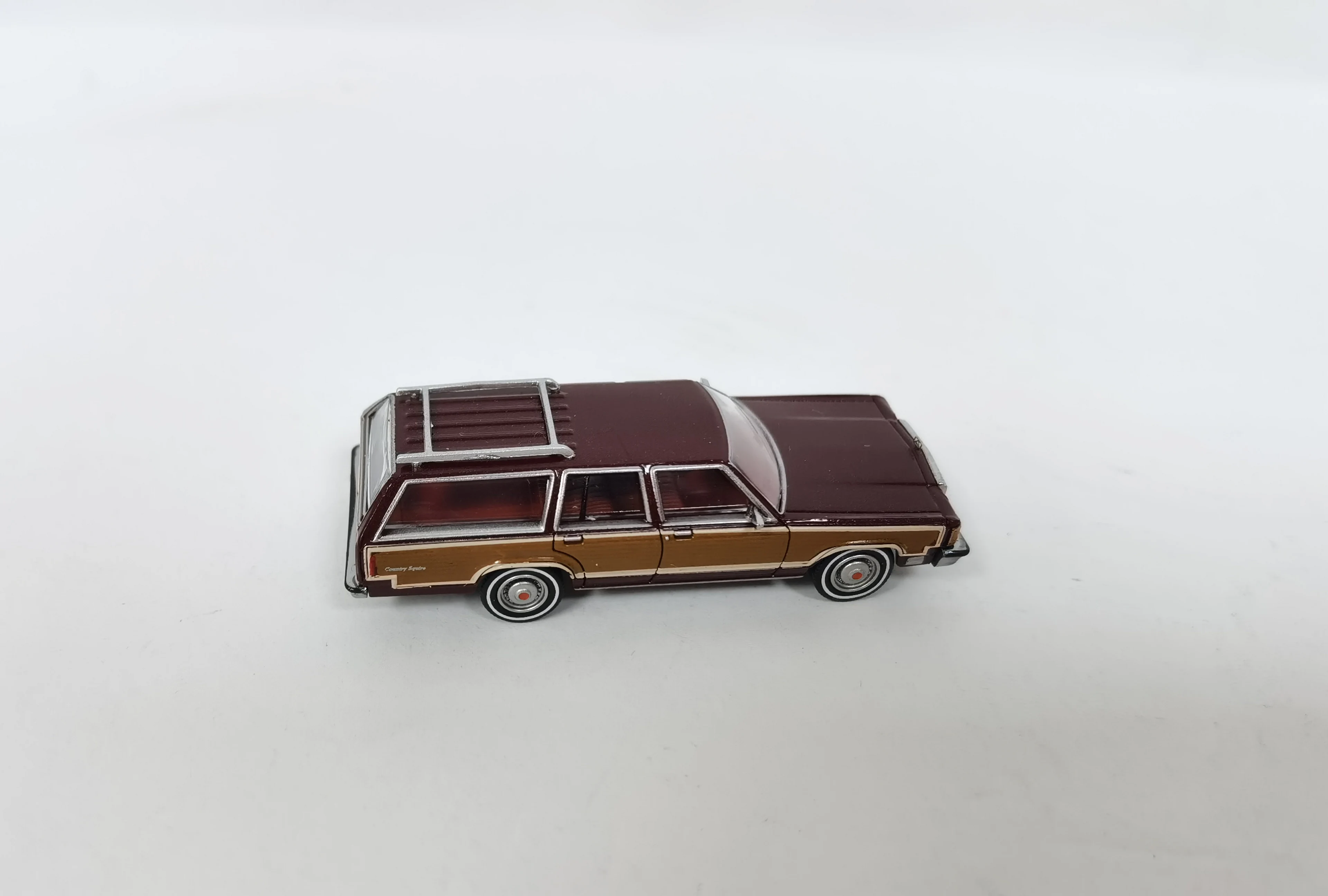 Chevrolet Caprice metallic grey Brekina 1/87 NO.BRE19705MCW For Collection