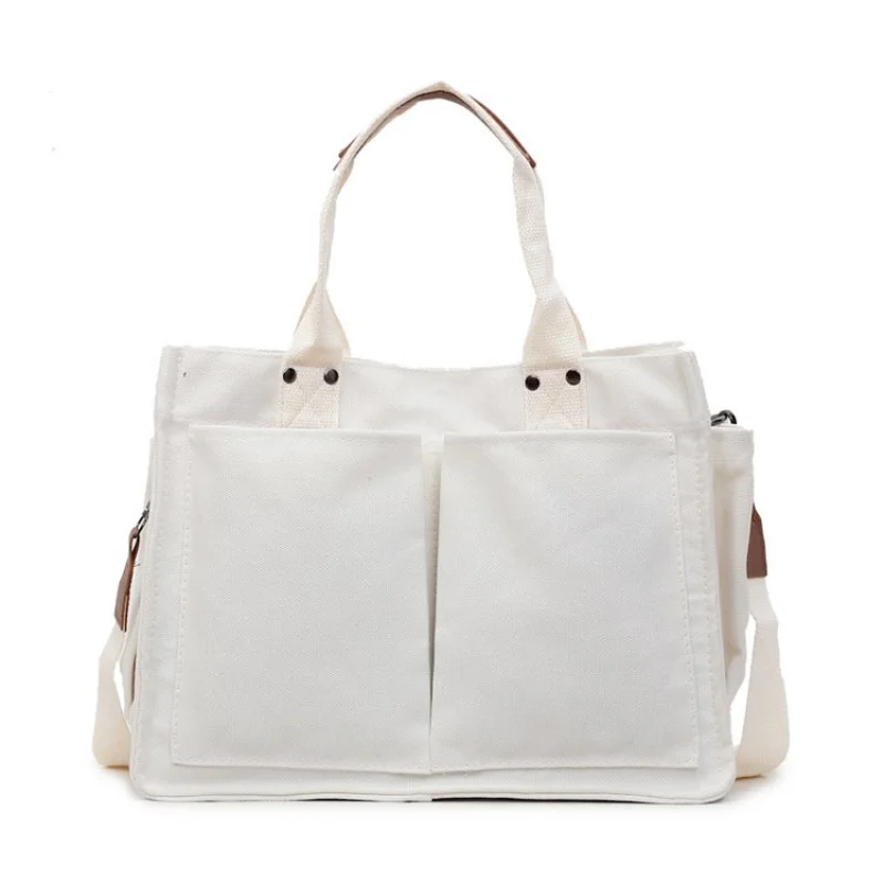 

Vintage Inspired Leather Drawstring Pouch For Ladies With Relaxed Bohemian And Elegant Vibe