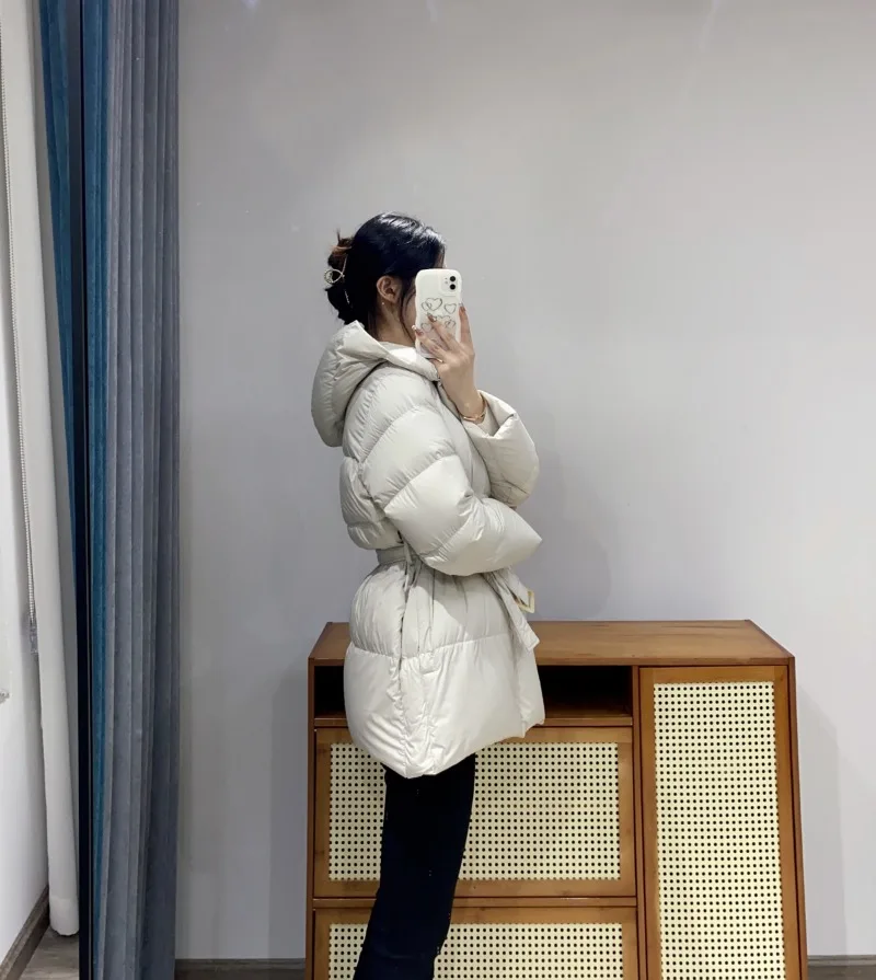 Women's Winter Parka Coat 2026 High-grade Warm Hooded Ladies Outerweat Fashion Loose Temperament Lady Short Down Cotton Jacket