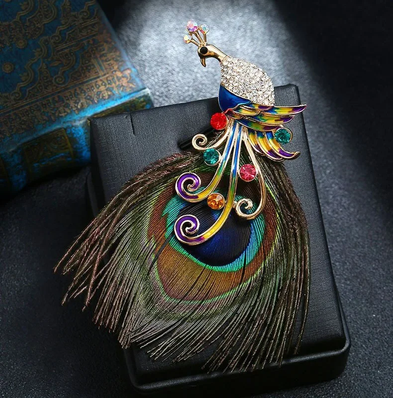 

Vintage Enamel Crystal Rhinestone Peacock Feather Brooch for Women Color Animal Jewelry Gift