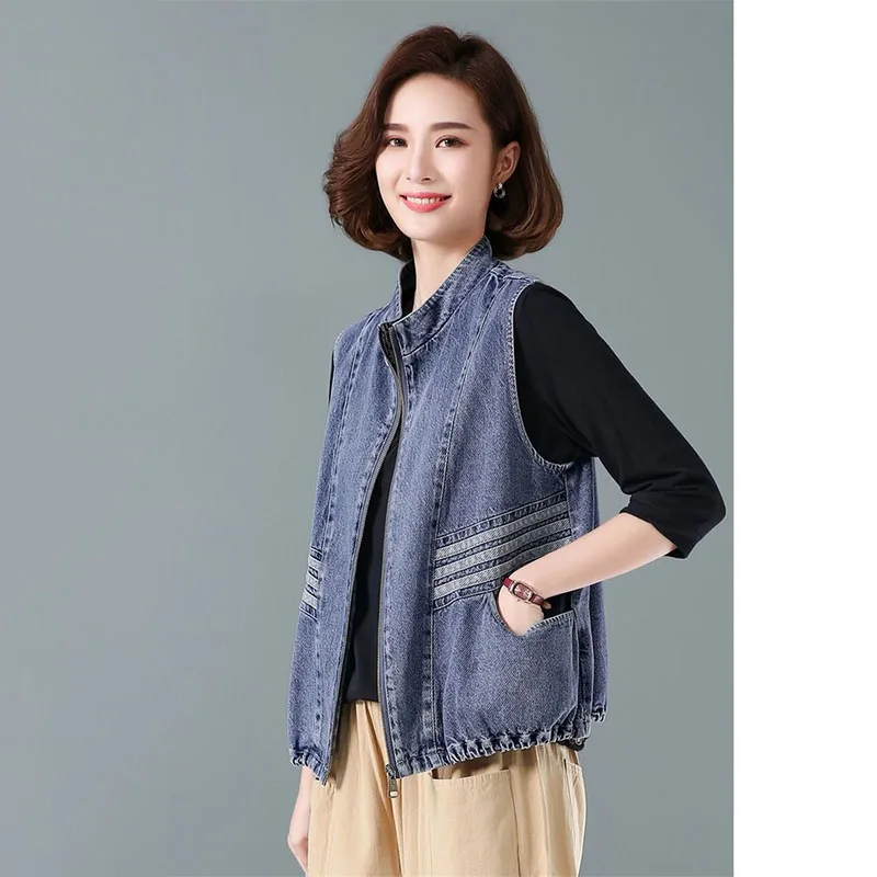 Spring Summer New Women Denim Vest Jacket Korean Version Female Zipper Sleeveless Waistcoat Ladies Big Pocket Cowboy Short Coat