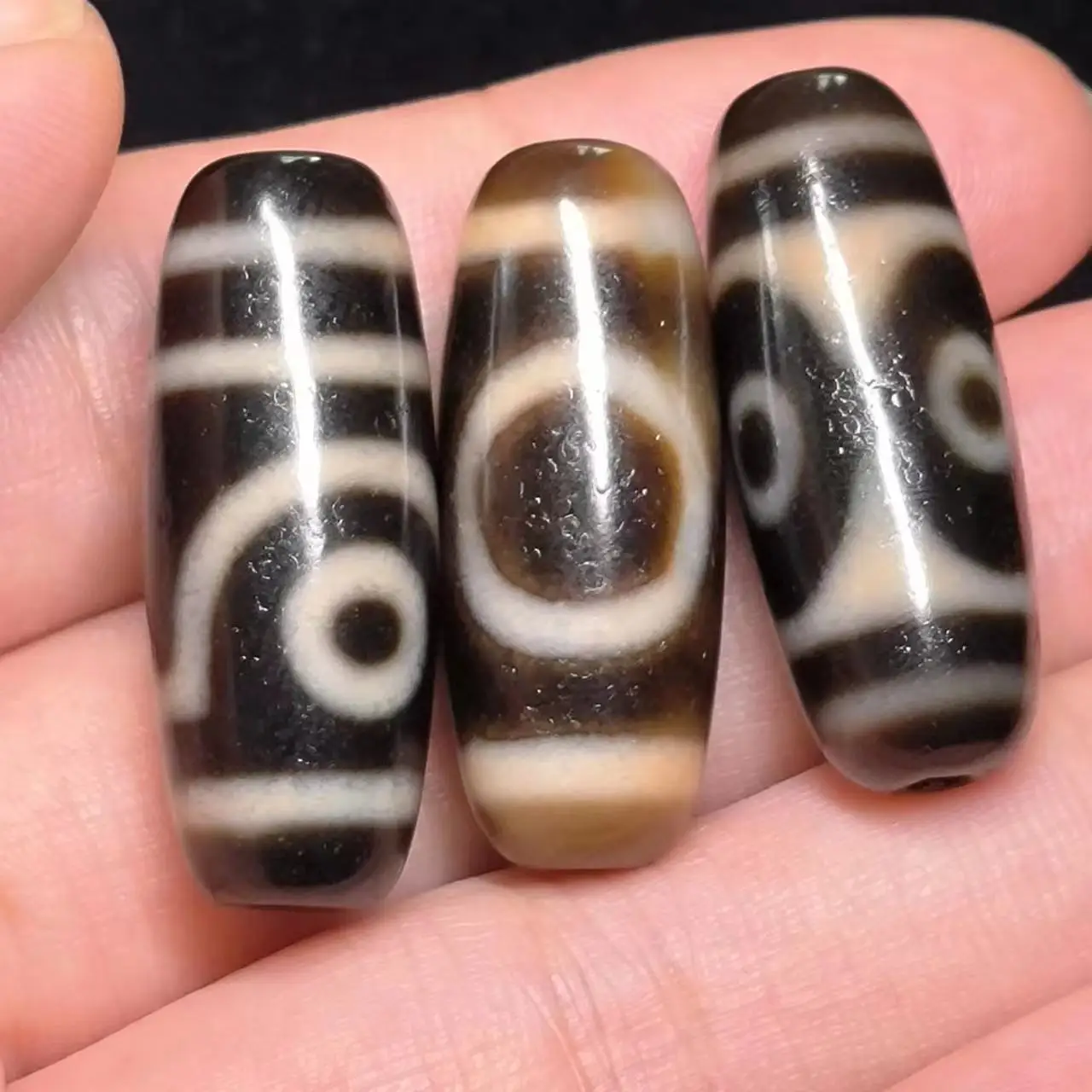 

1pcs/lot pure natural eye old agate dzi Various patterns Typical ancient beads retro ethnic style Collection value gem jewelry