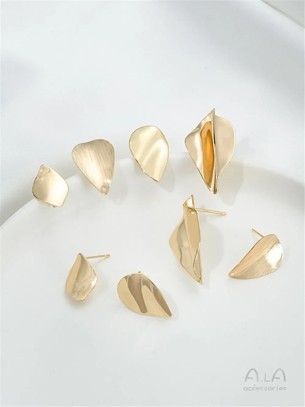 14K Gold-wrapped Glossy Leaf-shaped Curved Surface with Hanging Rings, Earrings 925 Silver Needle DIY Earrings Jewelry Material