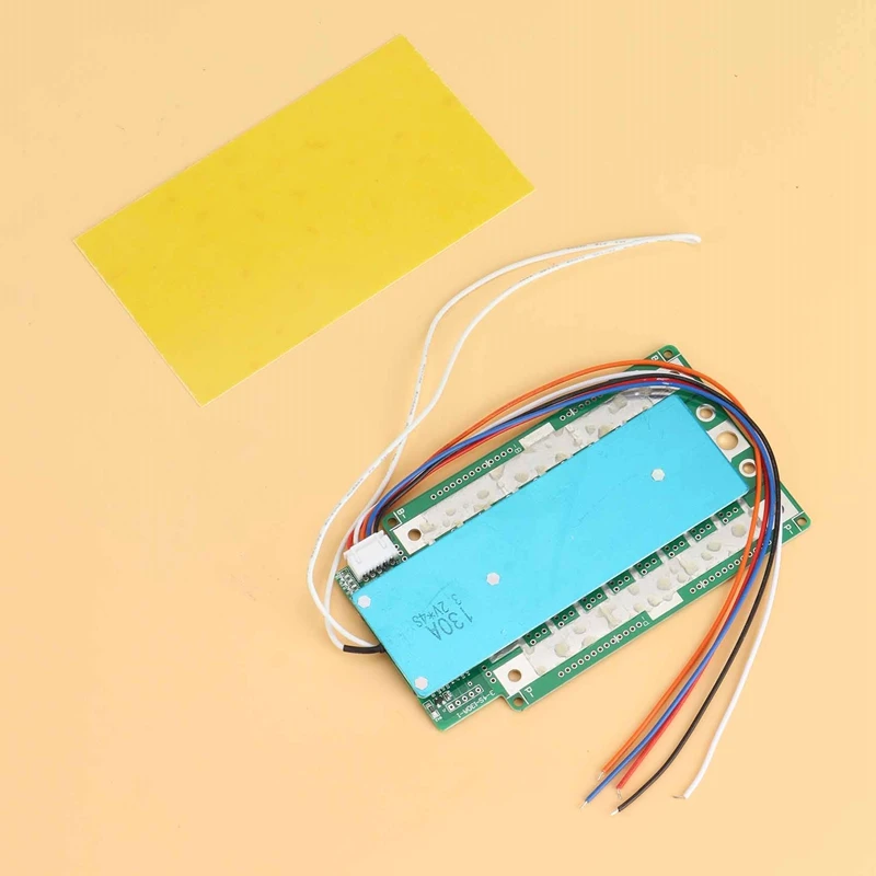 4 Series แบตเตอรี่ลิเธียมเหล็กฟอสเฟต 12.8V แบตเตอรี่ลิเธียมแบตเตอรี่รถจักรยานยนต์รถยนต์ราคาเริ่มต้นที่มอเตอร์ BMS