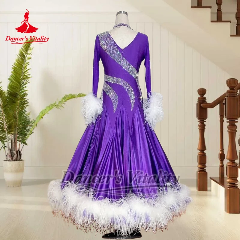 소셜 댄스 V자형 백 럭셔리 드레스, 목걸이 포함, 댄서의 활력을 담은 여성 왈츠, 타조 깃털 하단 헴라인 의상, 맞춤 제작