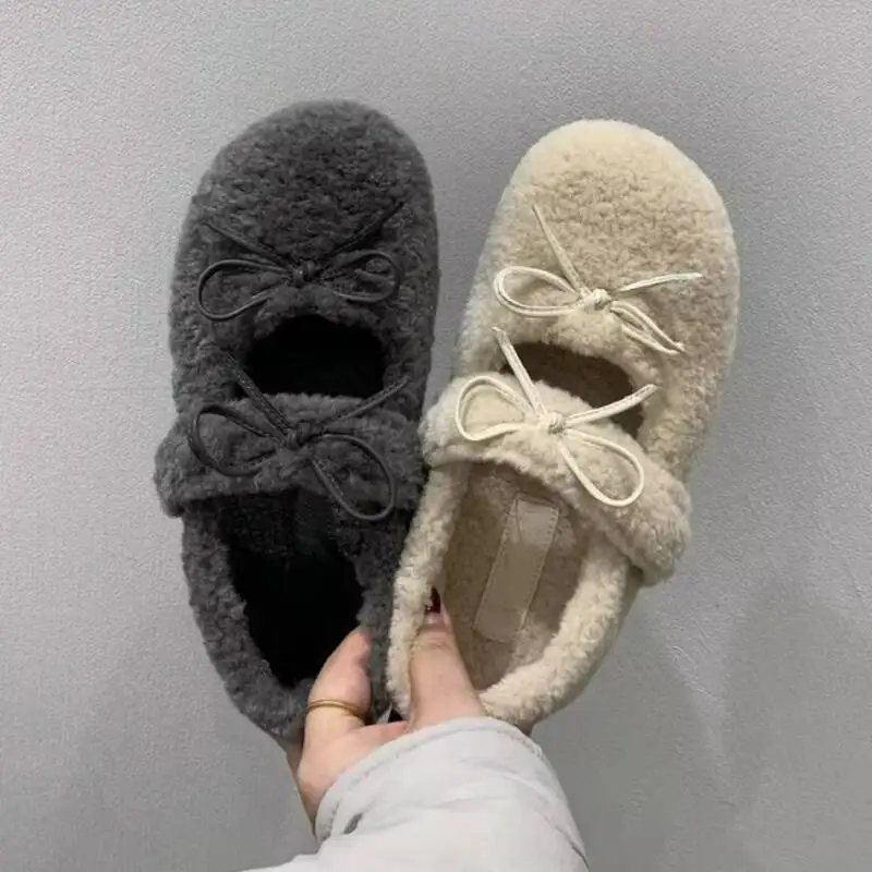 النساء الفراء الشقق أحذية القوس الجلد المدبوغ عارضة جديدة المتسكعون موضة الاتجاه الشتاء قصيرة أفخم أحذية مشي امرأة أحذية رياضية Zapatos