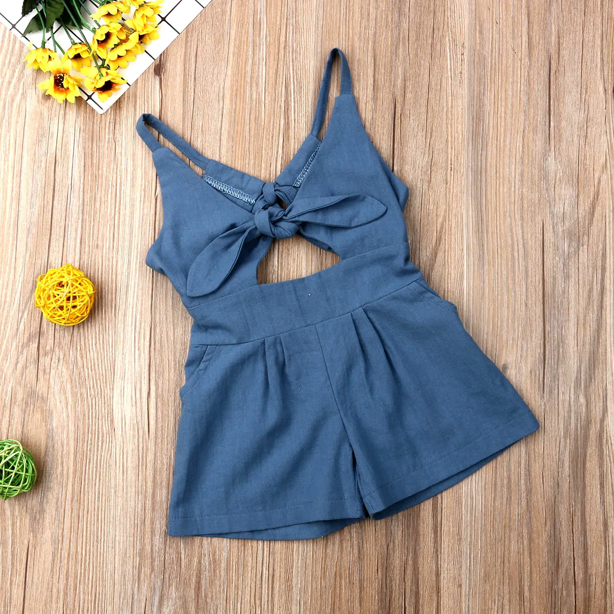 

Infant Girls Ruffle Romper Floral Print Sleeveless Jumpsuit Adorable V-neck Bodysuit with Bow Detail