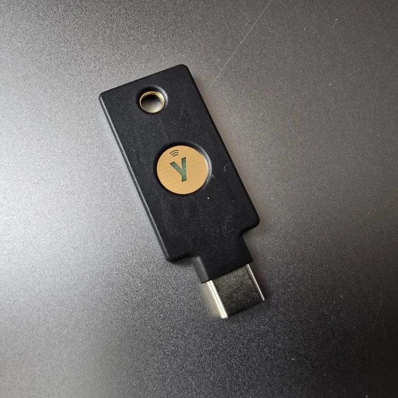 Security Key Series C NFC by Yubico Connected via USB-C
