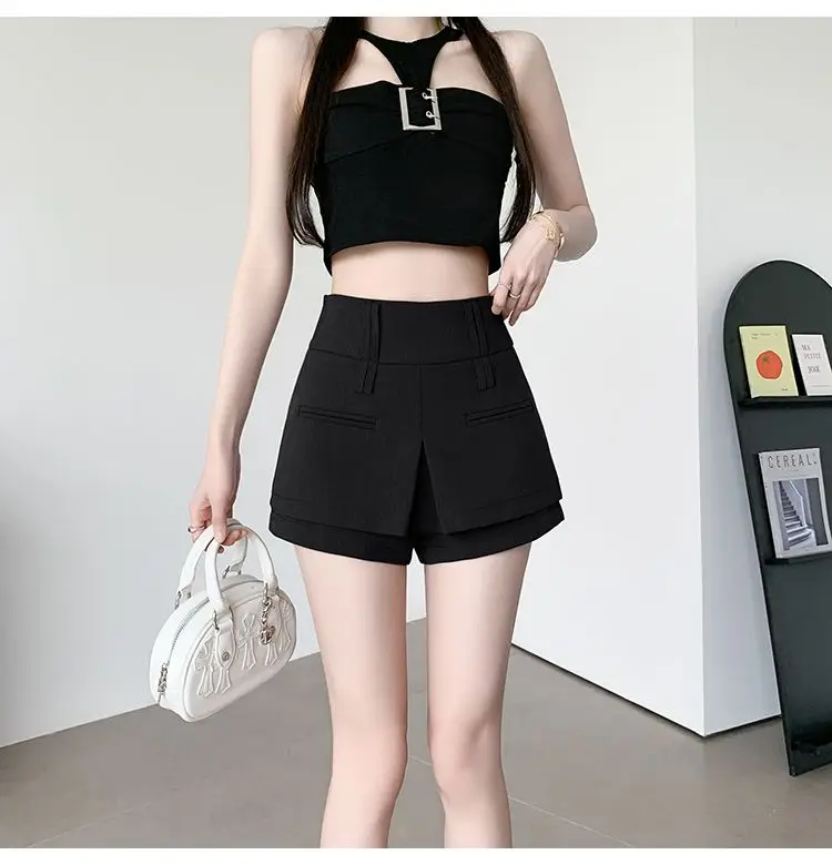 

Women Elegant and Fashionable British Style Slim Fit Shorts Summer New Solid Color High Waisted Fake Two-Piece Skirt Pants