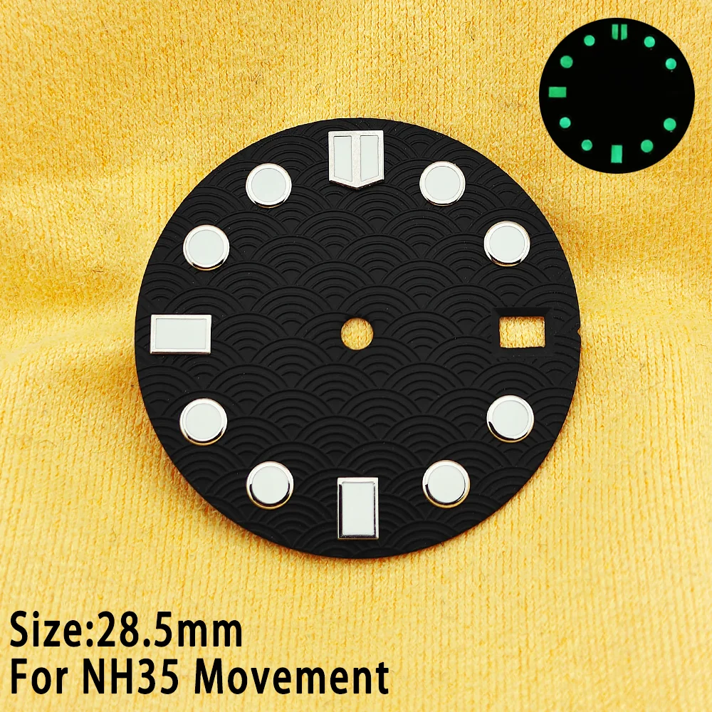 New 28.5mm NH35 Dial Hydraulic Texture Fish Scale Pattern C3 Luminous Red Face Gold Scale Date Window NH35 Series Watch Accessor
