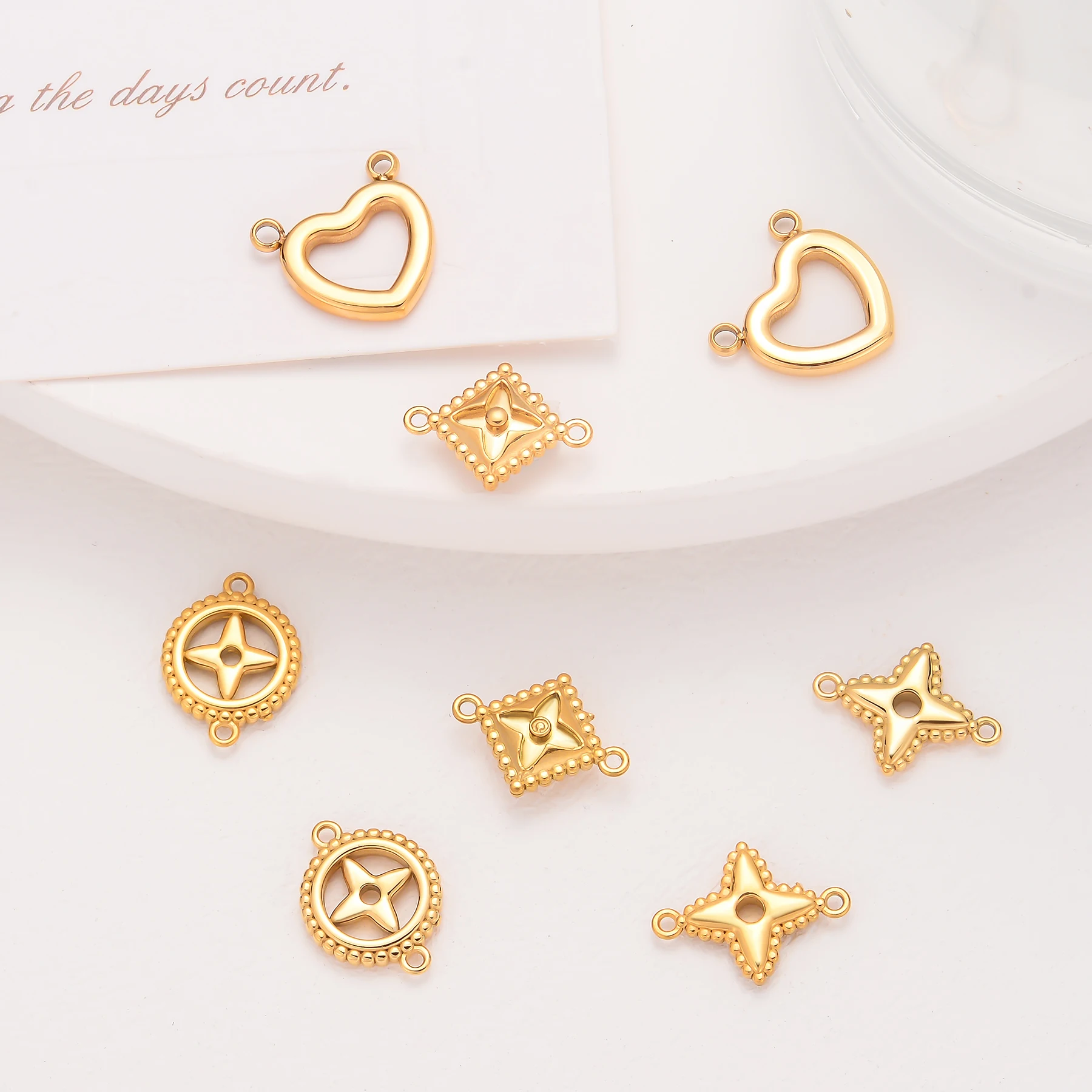 4 Stück/Set Edelstahl Mini-Herz-Blumen-Stern-Verbinder mit zwei Löchern für DIY-Halsketten- und Armband-Schmuckherstellung – Detail 4