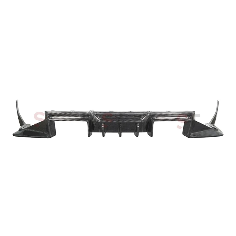 

Suitable for BMW M2 G87 Dry Carbon Fiber Rear Lip Diffuser Rear Bumper Tail Lip Modification Body Kit