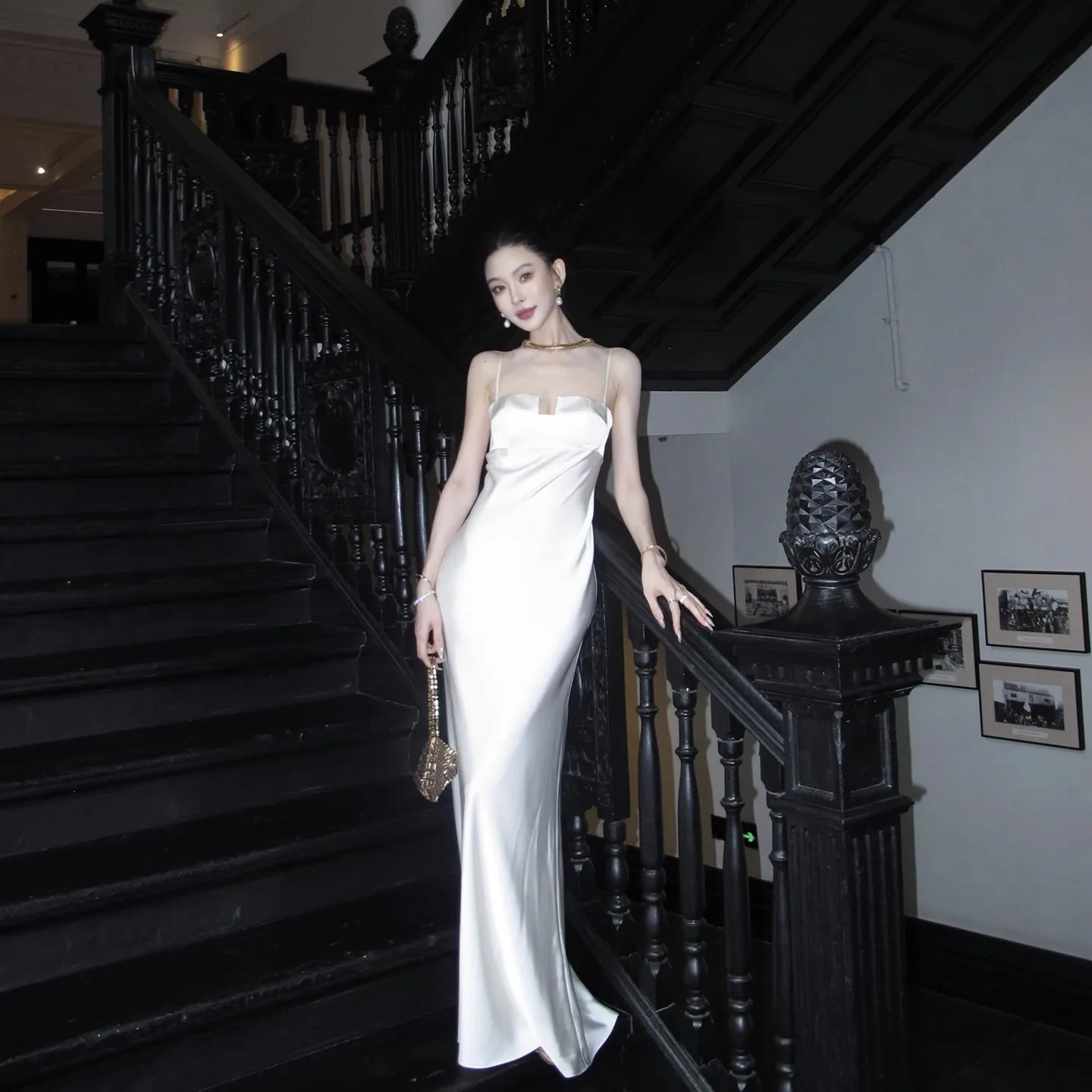 Elegante Satin Sexy Abend Ballkleid Hochzeit Morgen Robe Luxus Einfachen Stil Ärmelloses frauen Langes Kleid C18