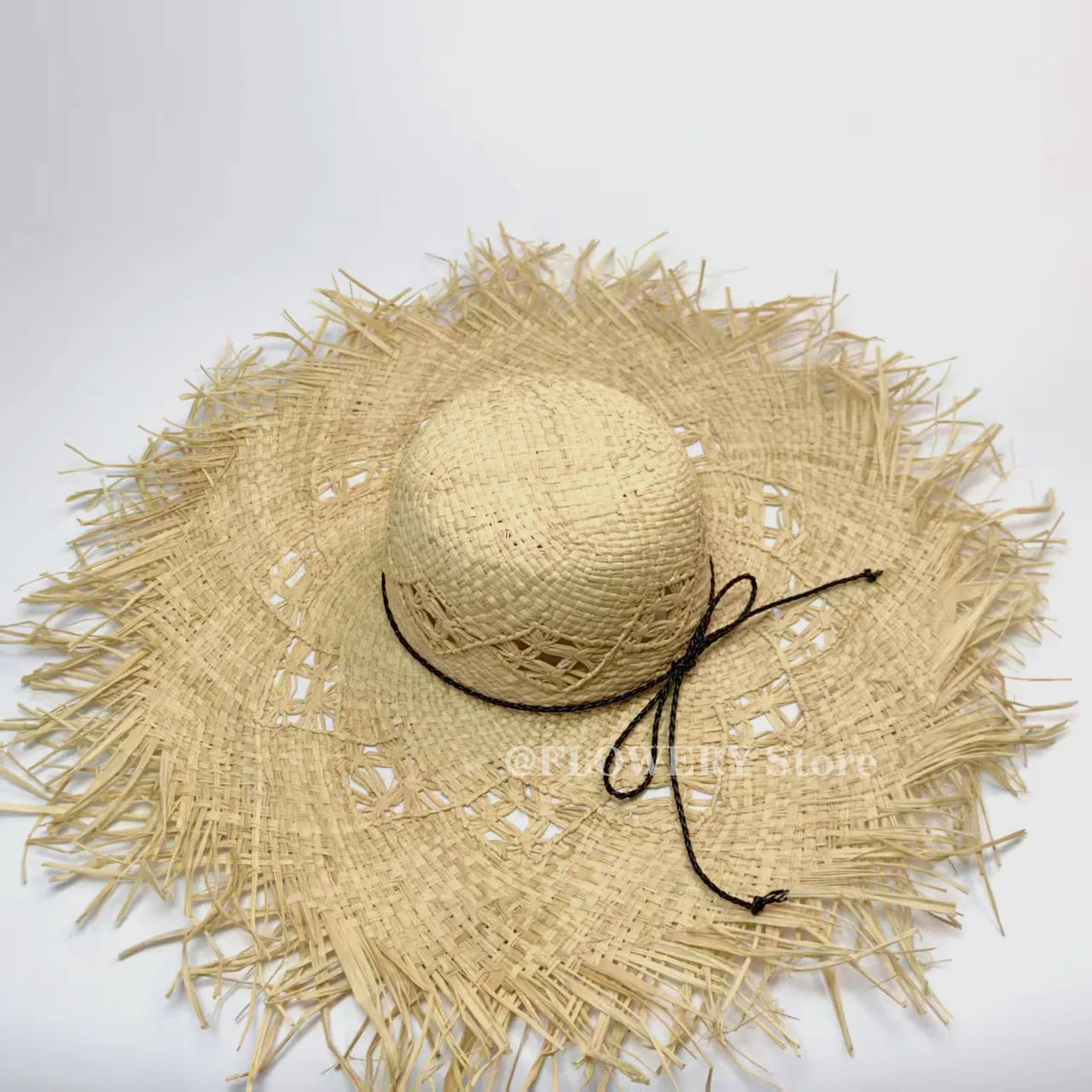 

New Spring & Summer Raffia Hollow-out Sunshade Hand-woven Wide-brimmed Hat / French Bowknot Beach Straw Hat