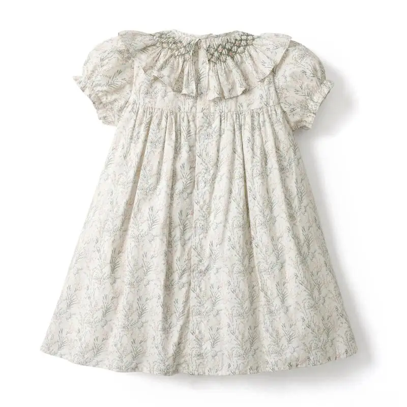 2024 Flowers Ruffled Collar Baby Girl Party Dress Embroidery Boutique Smocking Dresses for Infant Girls Vintage Elegant Clothing