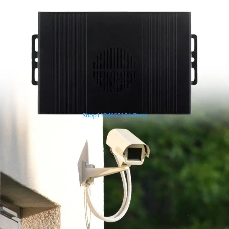 Промышленное жилье для мини -компьютера с 4 USB 3.2 Gen1 PCIe.