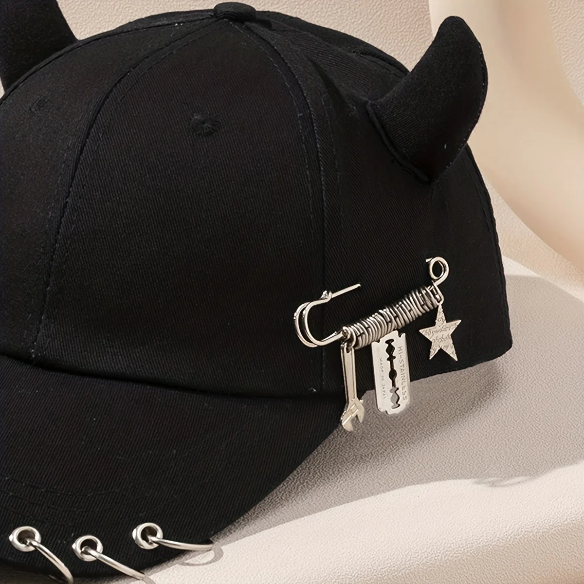 للجنسين الحديد الدائري البقرة القرن شخصية قبعات البيسبول ربيع الخريف في الهواء الطلق قابل للتعديل قبعات عادية قبعة واقية من الشمس #5