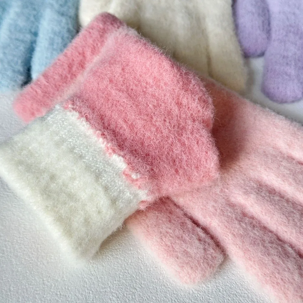 Cute Thickened Knitted Gloves Elastic Full Finger Winter Gloves Windproof Soft Fleece Lined Gloves for Women