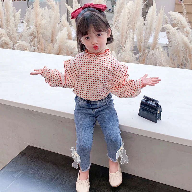 

2022 Spring New Girls Clothes Suit Personalized Love Long-Sleeved Shirt + Bow Denim Flared Jeans Two-Piece Autumn Clothing Sets