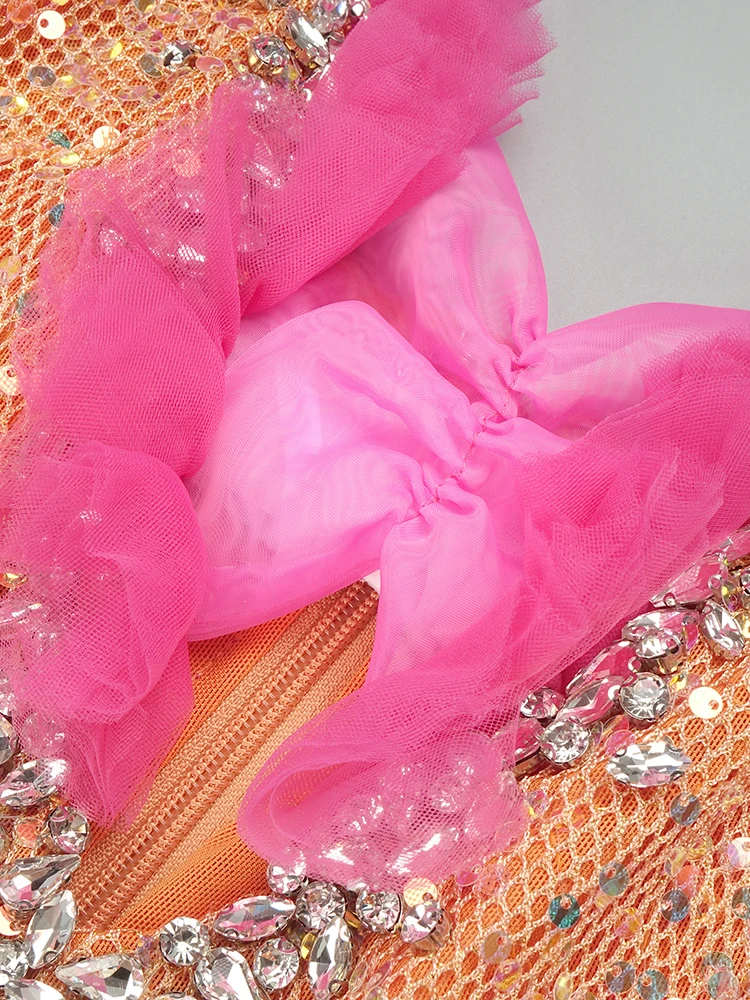 Funkelndes schulterfreies Abendkleid im Meerjungfrau-Stil, ausgeschnittenes Mesh-Patchwork, Pailletten und Perlenstickerei, Abschlussball-Party-Outfits