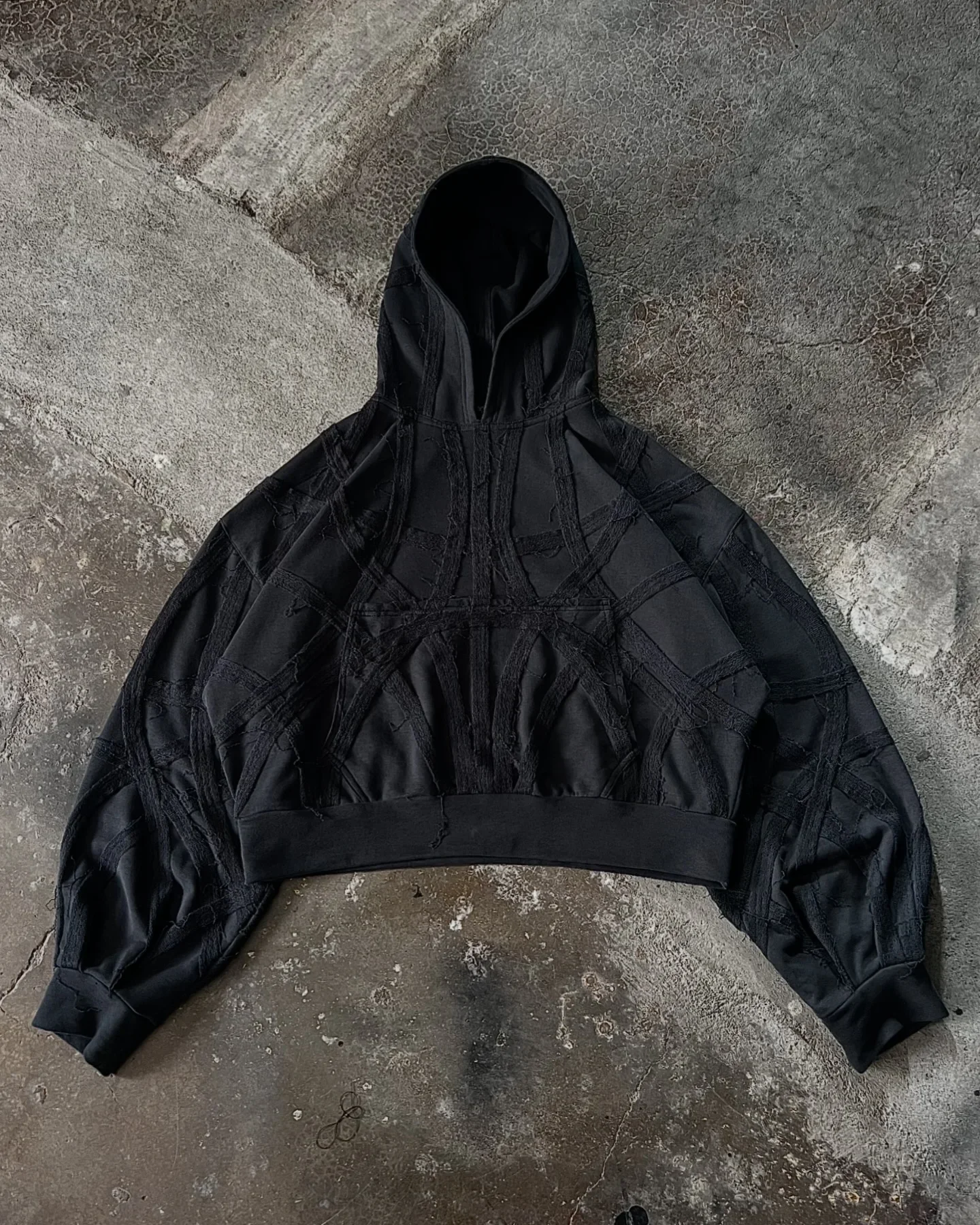 

Hip-Hop Harajuku Fashion Black Hoodie New Streetwear Gothic Retro Sweater Patchwork Striped Hoodie Men and Women Y2K