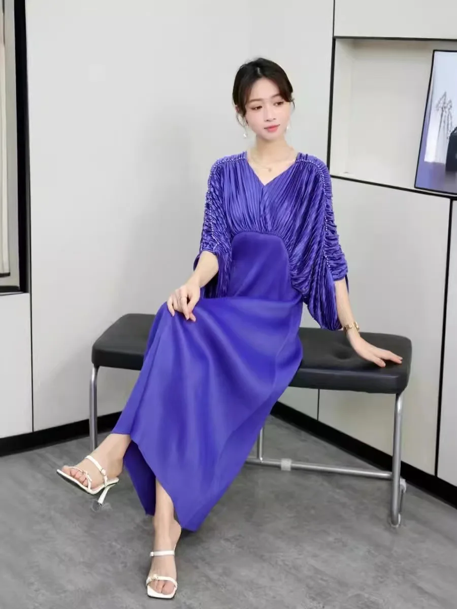 EGRM Pleats Pleated Dresses 2024 French High End Batwing Sleeves Splicing Premium Color Age Reducing Dresses Women 2RM1900