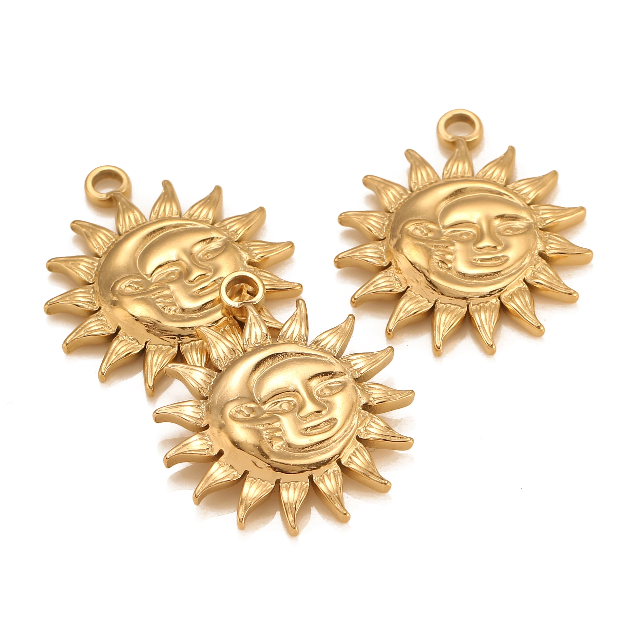 Why a Copper Necklace Like the DOOYIO Sun & Moon Pendants Is More Than Just an Accessory