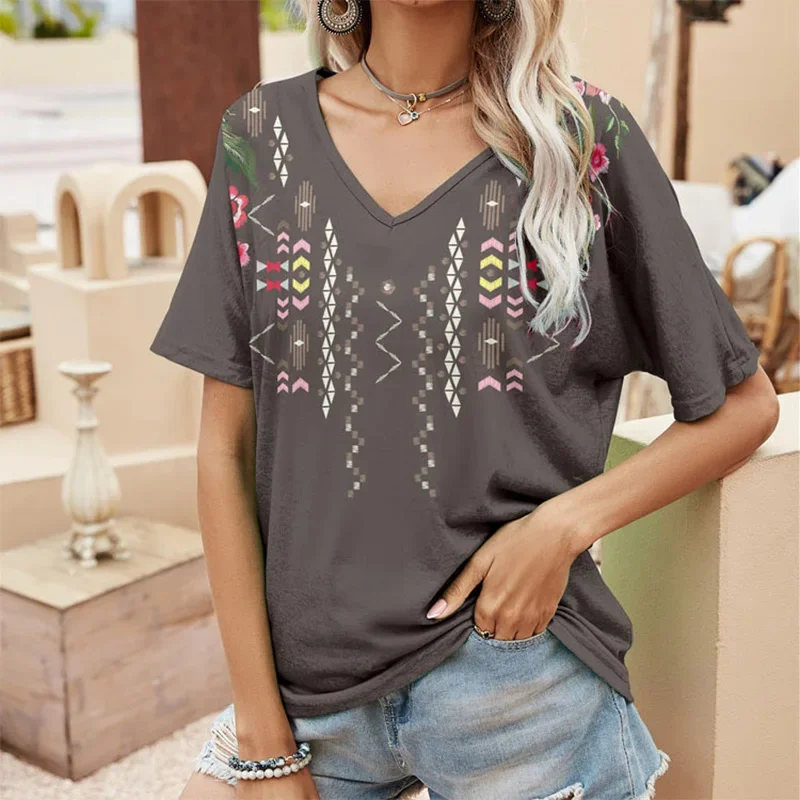 Womens 3D Ethnic Floral Print T-Shirt Vintage V-Neck Top Bohemian Streetwear Harajuku Oversized T-Shirt Womenswear