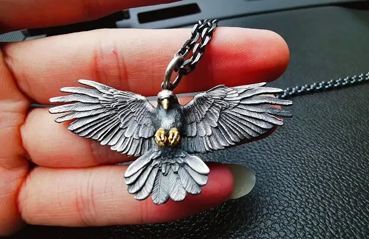 2023 Vintage Animal Crow Pendant Eagle Necklace Personality Men and Women Punk Hip Hop Rock Fashion Jewelry Party Accessories