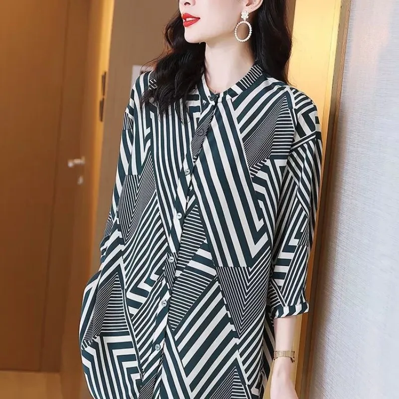 

Новинка весна-осень 2024, модные элегантные блузки-поло, повседневная универсальная одежда в западном стиле, удобная свободная женская рубашка для поездок