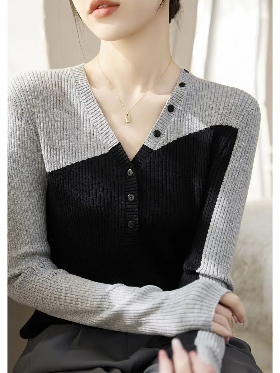 

Color Blocked Knitted Sweater for Women's New Autumn Slim Fit Long Sleeved Wool Inner Top with Bottom Button V-neck Thin Sweater