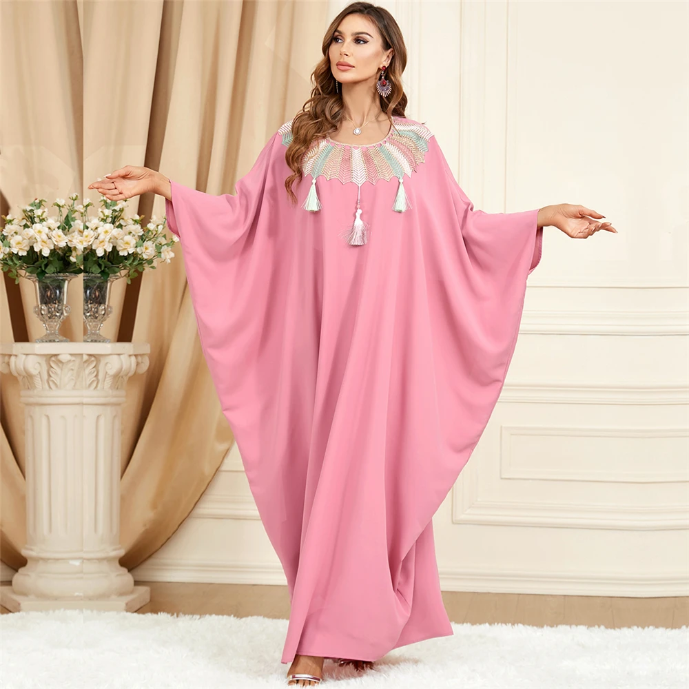 

Muslim Women Abaya Tassel Bat Sleeve Loose Maxi Dresses Turkey Dubai Kaftan Eid Party Ramadan Islamic Arab Robe Caftan Jalabiya