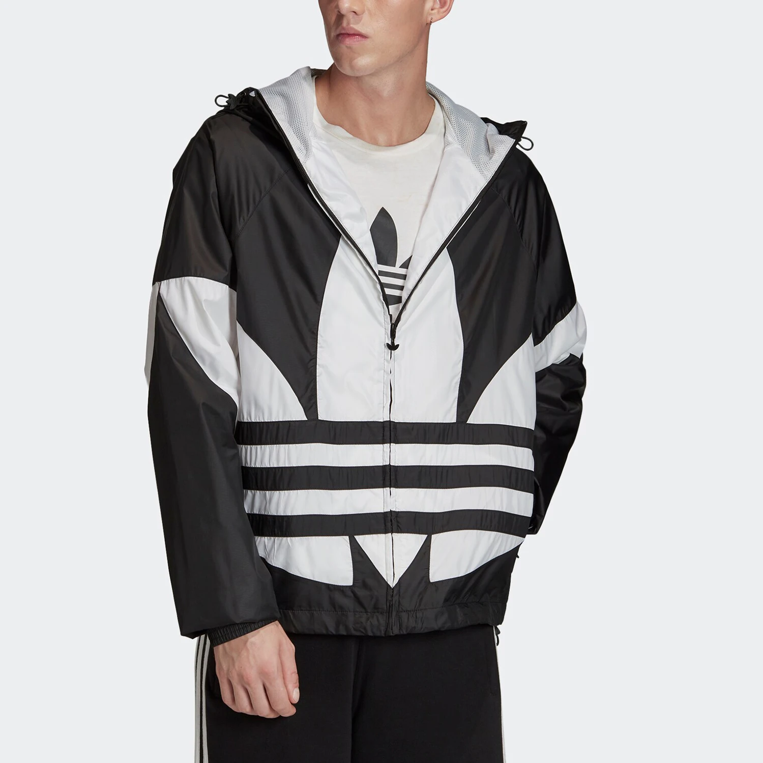 

Оригинальная мужская повседневная спортивная куртка Adidas Trefoil New Season FM3757