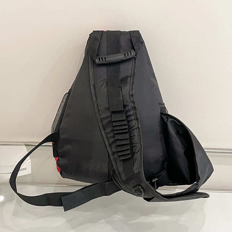 

Large capacity chest bag, lightweight side back crossbody bag, multiple pockets suitable for outdoor sports travel and viajar 가방