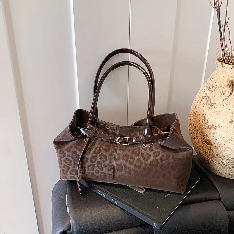 Luxury Bags In Sale - Leopardenmuster-Nähgarn-Hasp-Schultertaschen für junge Frauen 2026 Bestseller