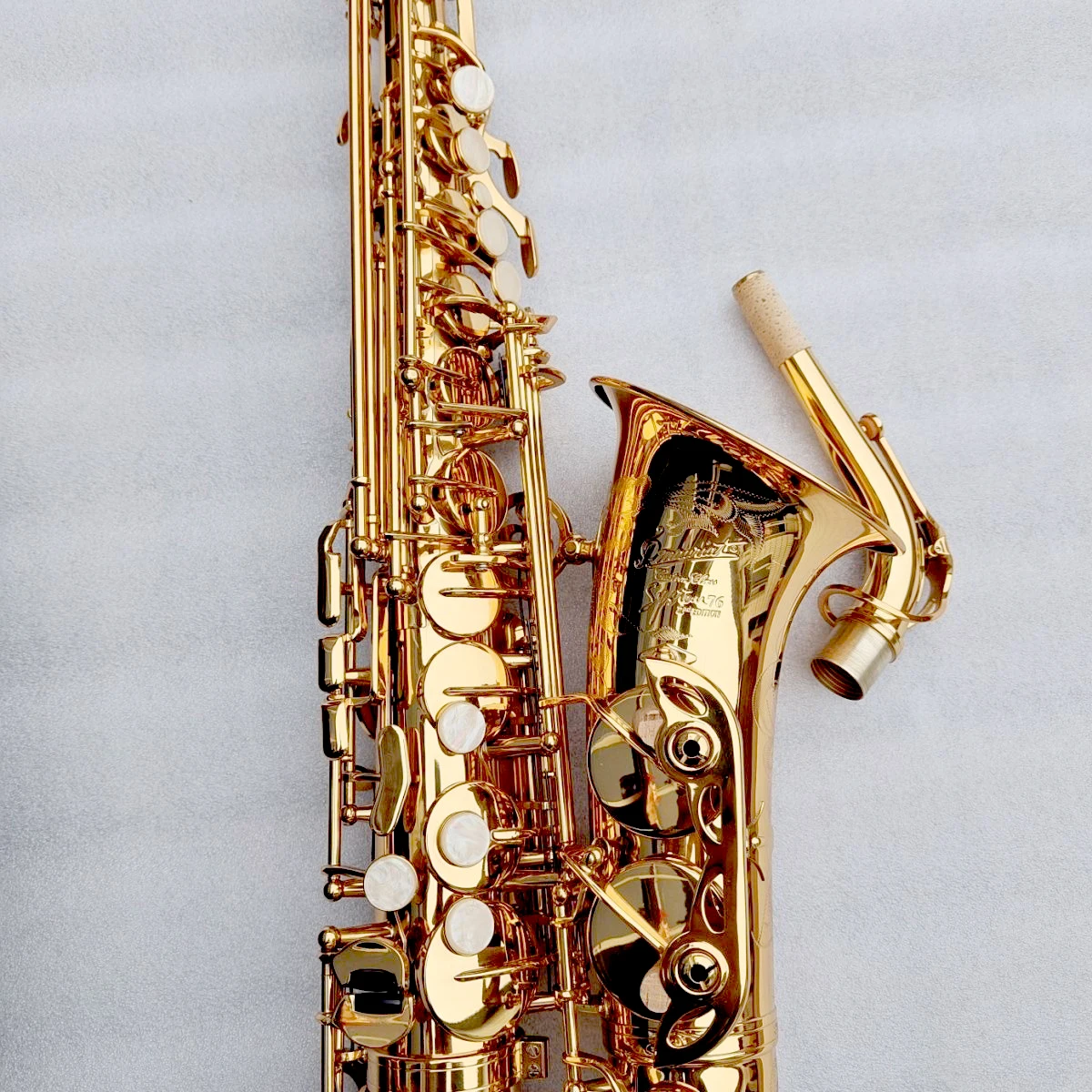 

high-quality Alto Saxophone P.Mauriat System-76 Lacquer gold E-flat 76 Professional Alto Sax Musical Instrument with accessory