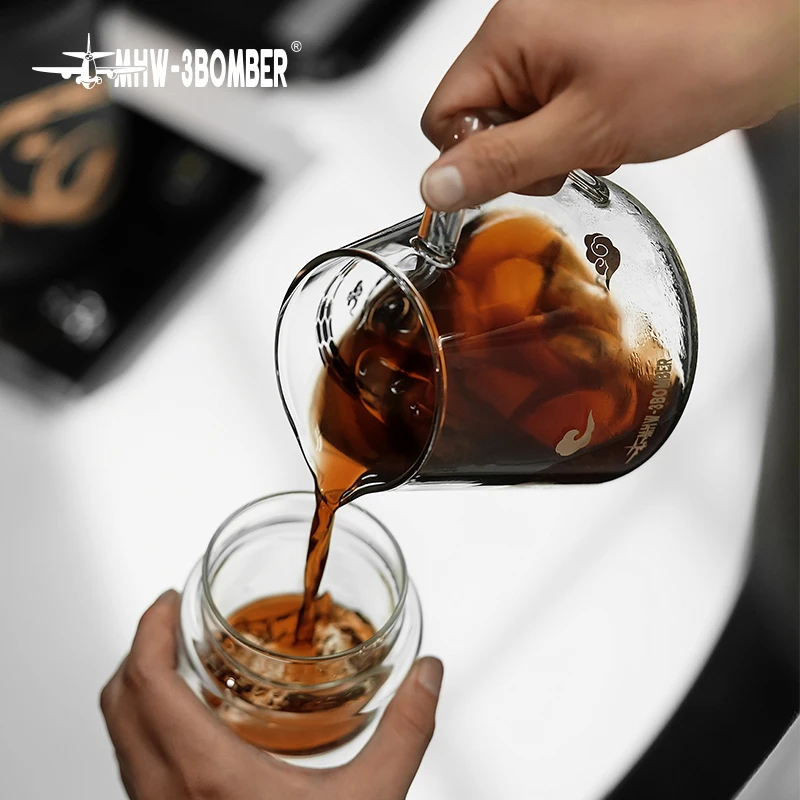 MHW-3BOMBER Servidor de café 500ml Pote de café de vidro Elf 2025 Limited Pour Over Maker Coffee Home Brewer Pot Barista Acessórios