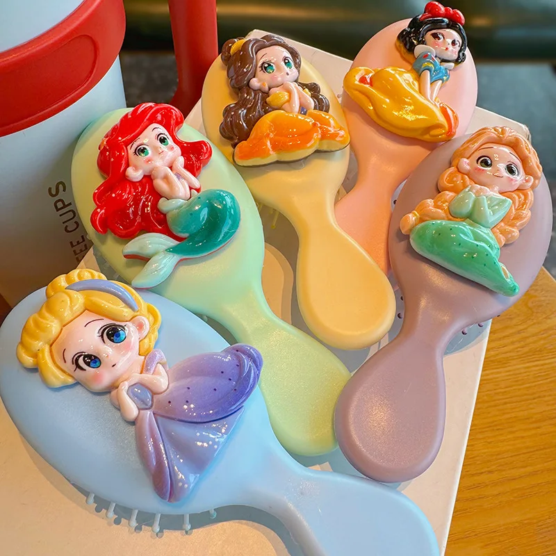 

Disney Princess Air Cushion Massage Combs Snow White Cartoon Figures Small Comb Hair Brush Hairdressing Tool Children Girl Gifts