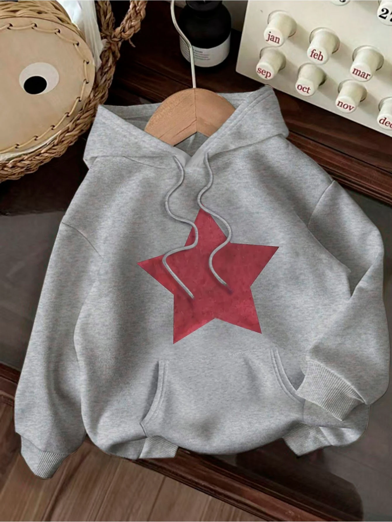 Retro Five Pointed Star Pattern Print 2025 Autumn winter Women's Hoodie Round Neck Long Sleeved Casual Women's Clothing