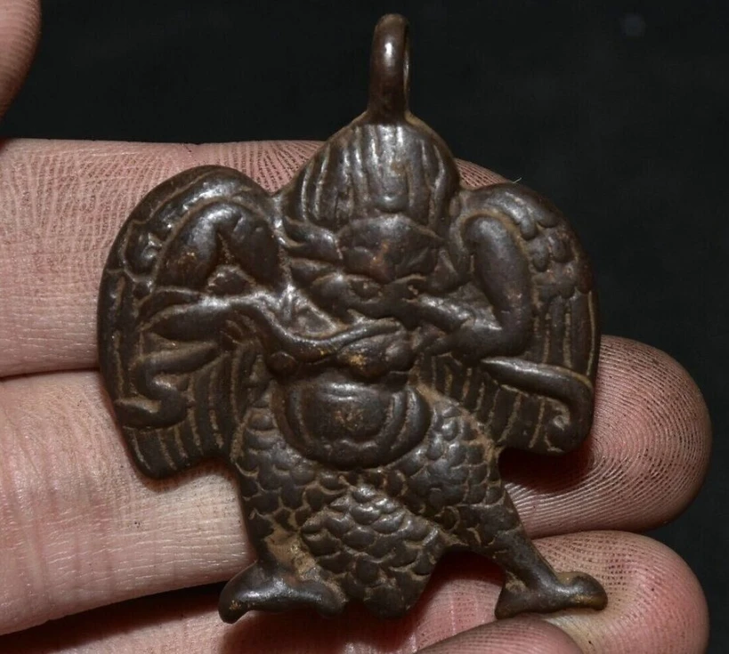 

4.5CM Old Tibetan Bronze Redpoll Winged Garuda Bird Eagle Buddha Amulet Pendant