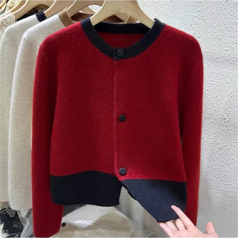 

Осенне-зимний модный кардиган-свитер, женский приталенный шикарный укороченный свитер-пальто, удобный, мягкий, с круглым вырезом, однобортный.