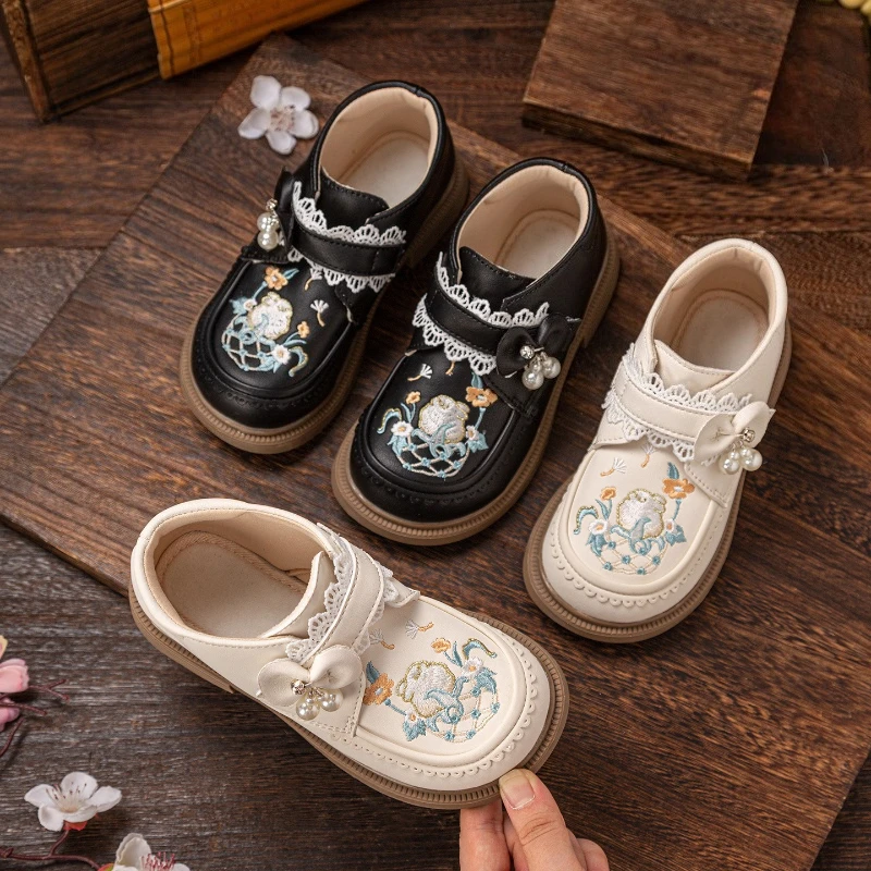 

New Children's Leather Shoes Sweet Bowknot Girls Embroidered Causal Flats Princess Wedding Party Kids Fashion Mary Jane Shoes