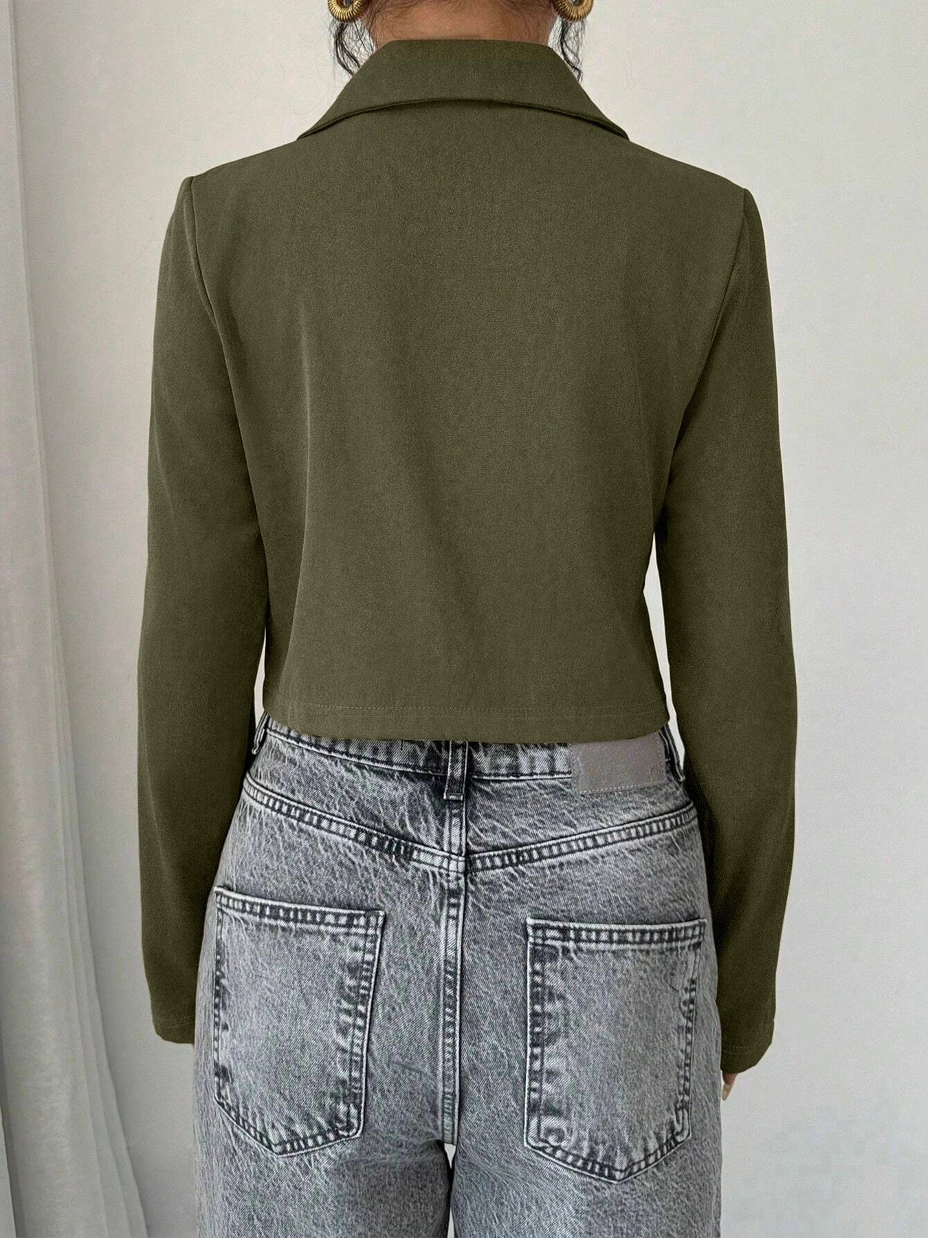 سترة نسائية لخريف 2025 للترفيه بتصميم عتيق باللون الأخضر الزيتوني الداكن مقصوصة بقصة ضيقة ومتعددة الاستخدامات للعمل/مزاج أنيق يوميًا #3