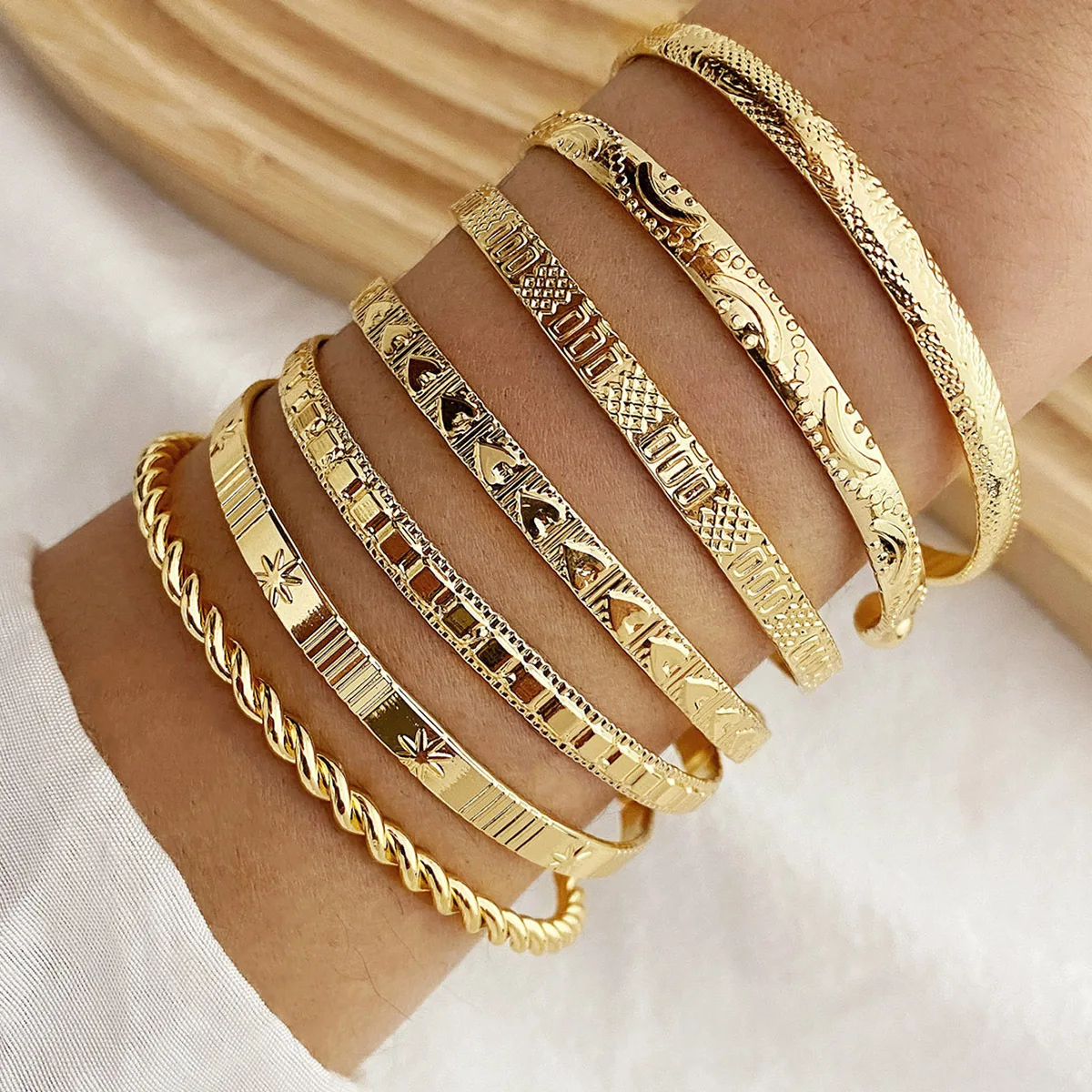 Women's Hammered Texture Bangle Set - Arrow, Diamond Pattern, Star of David, Twisted Open Bangles, Vintage Wide-Face